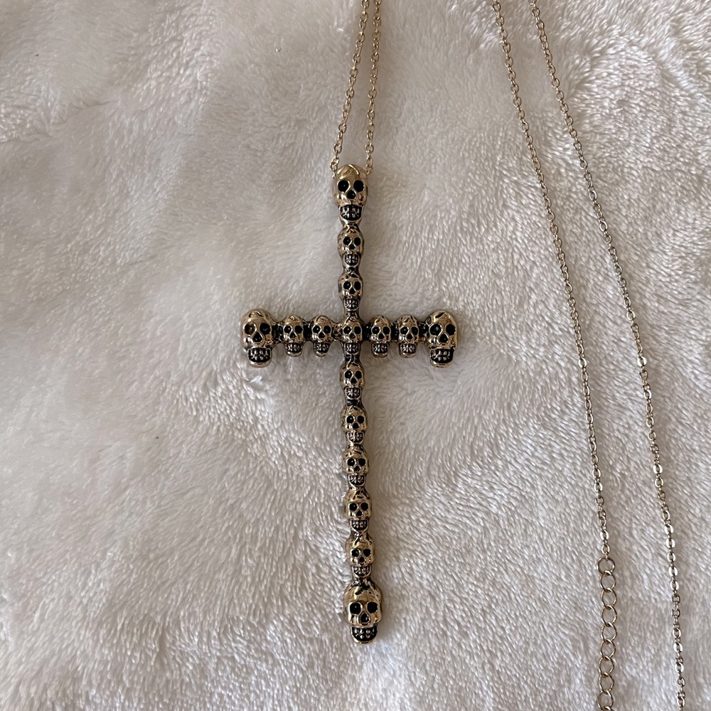 🔴 Gold Skeleton cross Necklace
